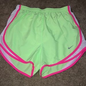 NIKE DRI-FIT WOMEN’S RUNNING SHORTS